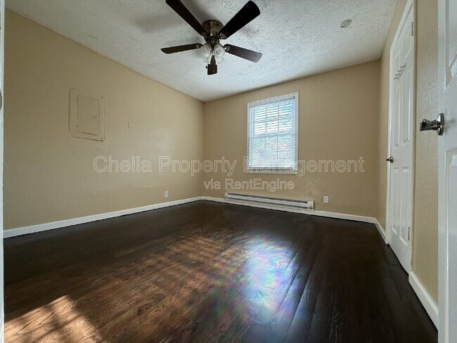 Building Photo - 924 Boscobel St