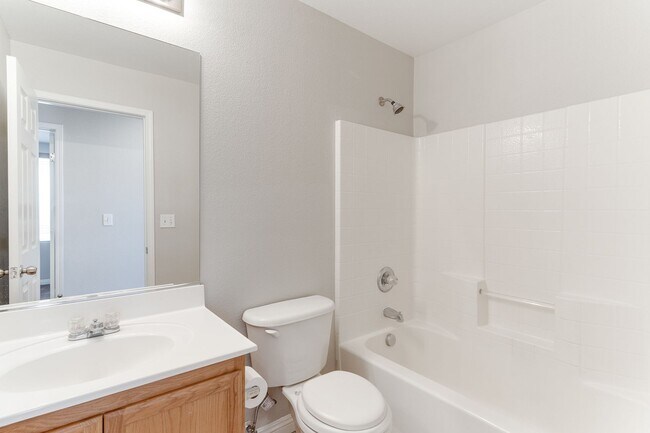 Building Photo - Coronado Ranch Pool Home | Stunning 4 Bed Beauty with Designer Kitchen & Private Backyard Oasis**