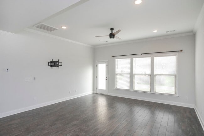 Building Photo - 110 Wynfield Blvd