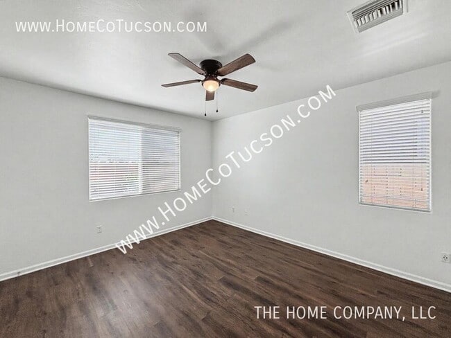 Building Photo - 6411 W Willow Falls Way