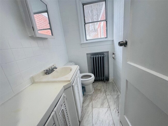 Building Photo - 29 Sunrise Dr