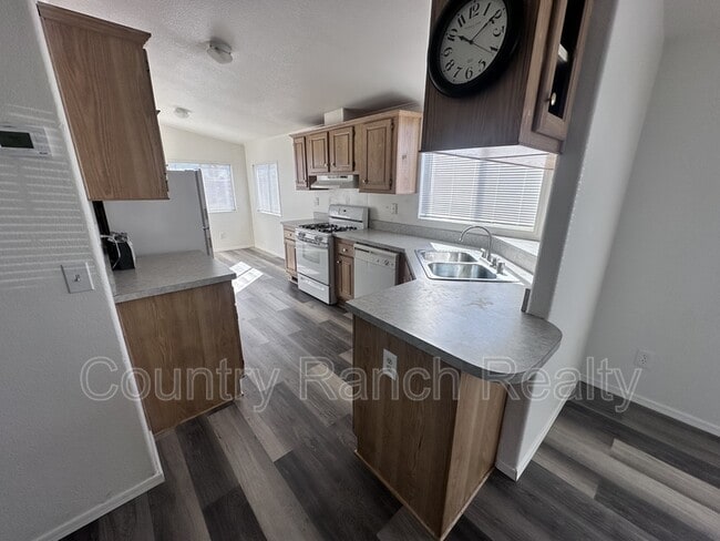 Building Photo - 4440 Calle Agrada Dr