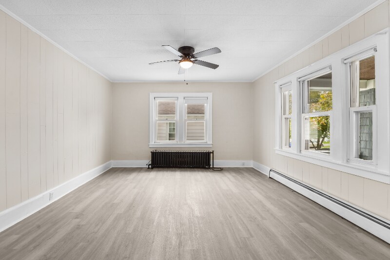 Building Photo - 108 Robble Ave