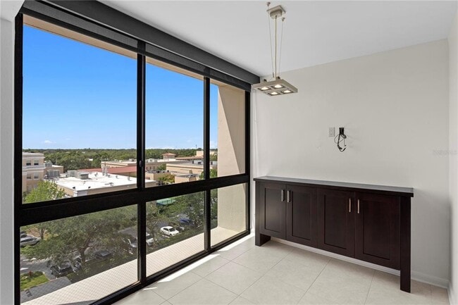 Building Photo - 3301 Bayshore Blvd