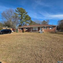 Building Photo - 4200 Keith St NW