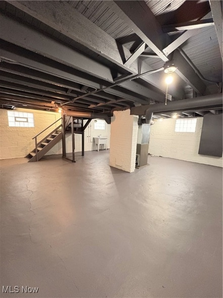 Building Photo - 3308 E 137th St