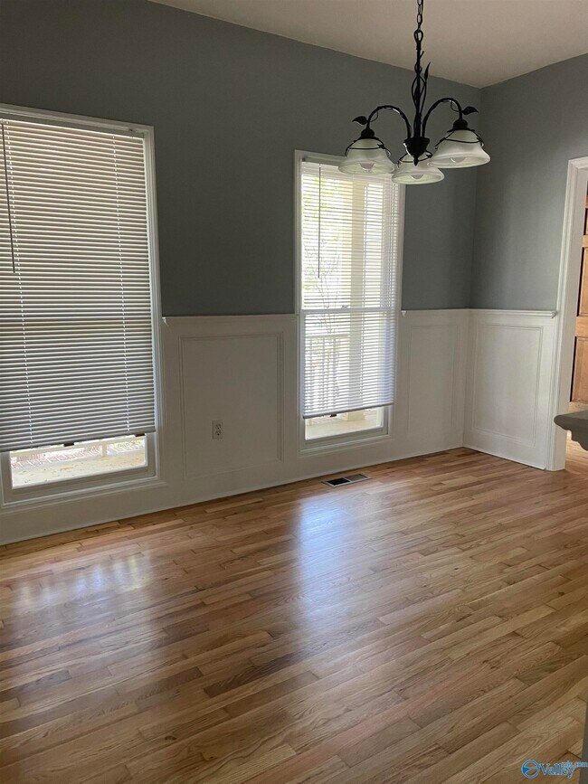 Building Photo - 108 Suffolk Dr