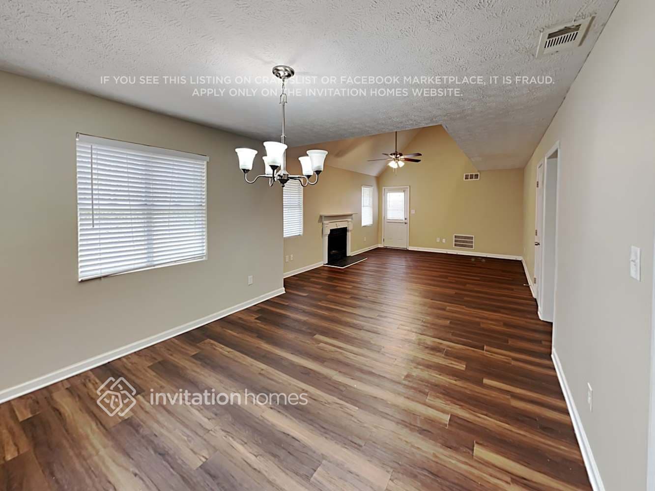 Building Photo - 6611 Crossing Creek Point