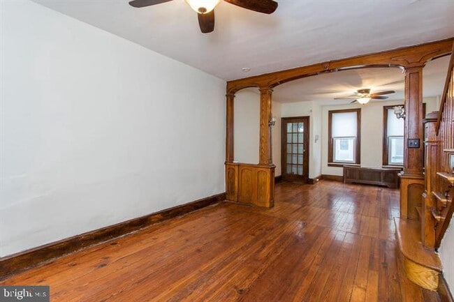 Building Photo - 202 Baldwin St