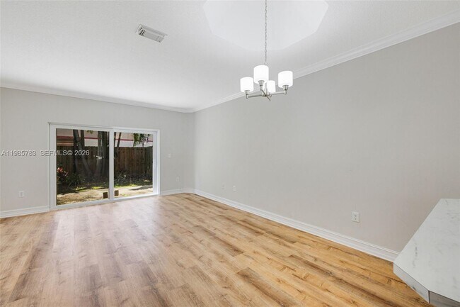 Building Photo - 15750 SW 92nd Ave
