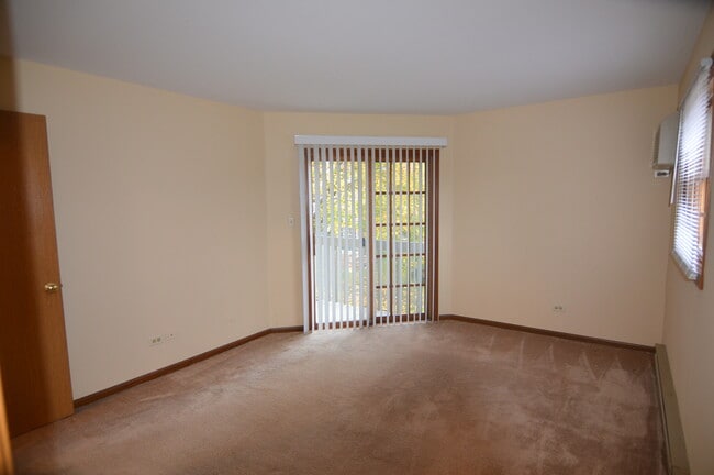 Building Photo - 4408 W Shamrock Ln