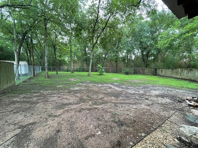 Building Photo - 3704CH