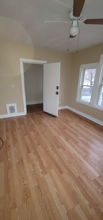 Building Photo - 52 Sycamore St