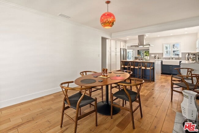 Building Photo - 6521 W 81st St