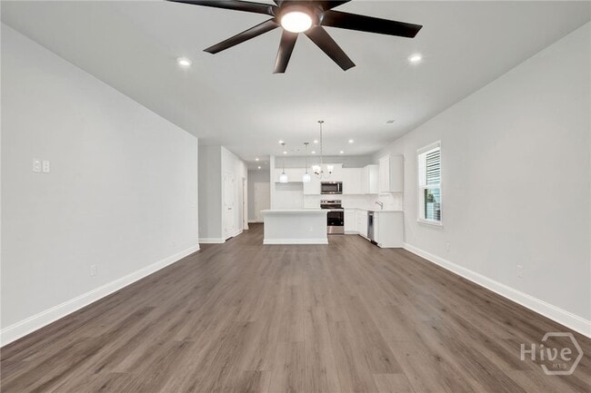 Building Photo - 420 Monterey Lp