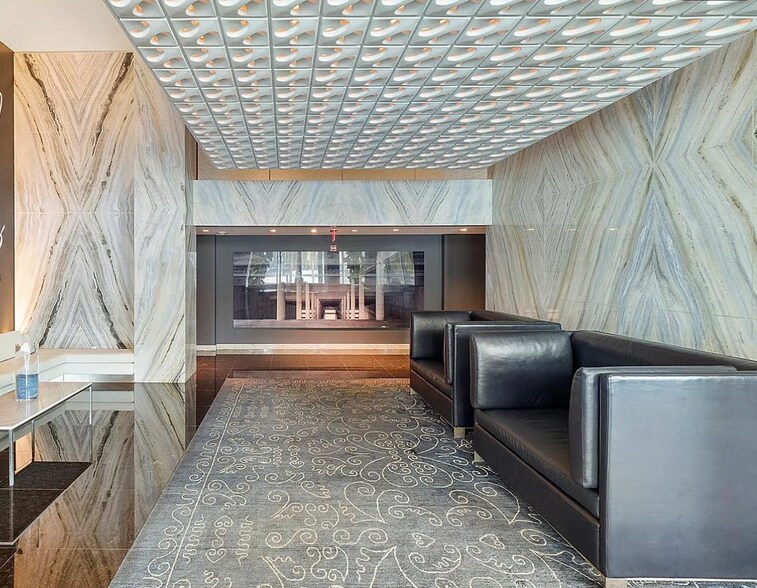 Building Photo - 325 S Biscayne Blvd