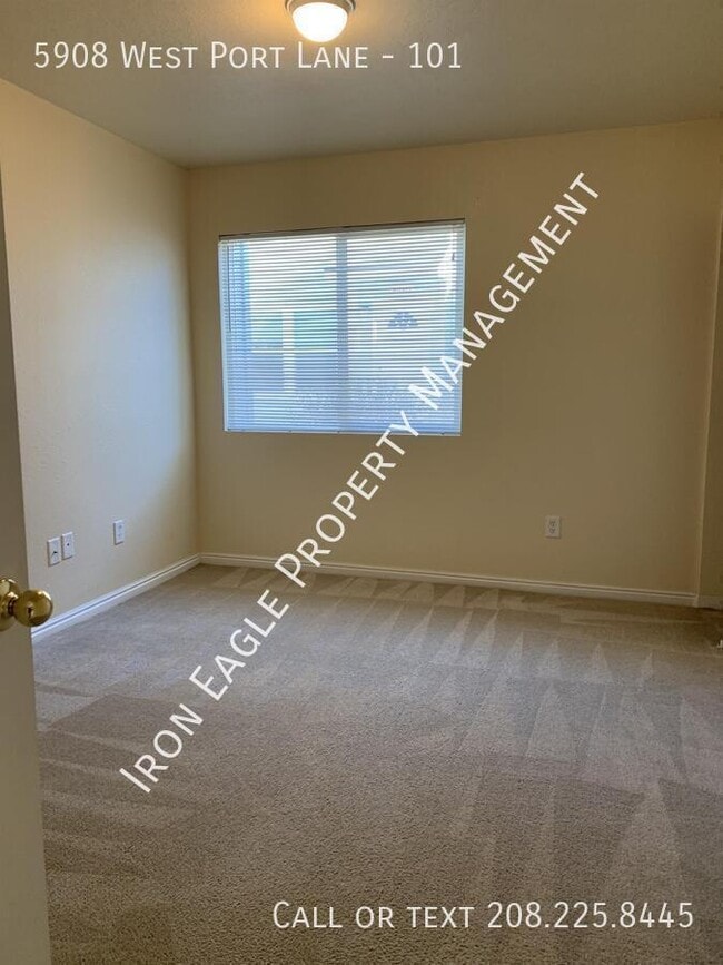 Building Photo - 5908 W Prt Ln