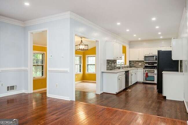 Building Photo - 983 Bridgegate Dr NE