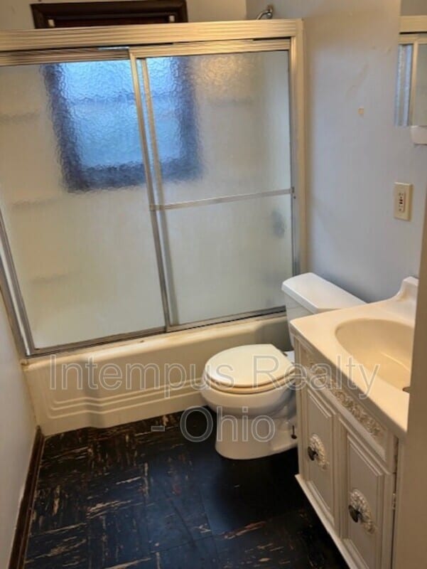 Building Photo - 802 Palmer Ave