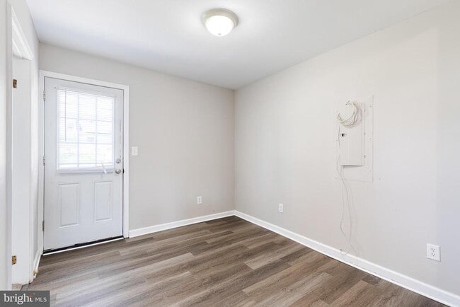 Building Photo - 142 Alview Terrace