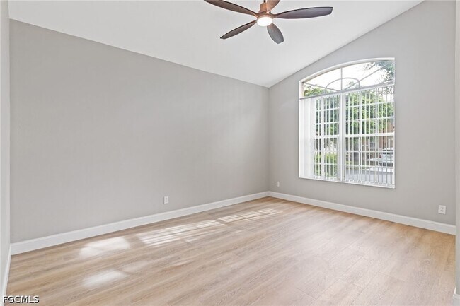 Building Photo - 16905 Colony Lakes Blvd