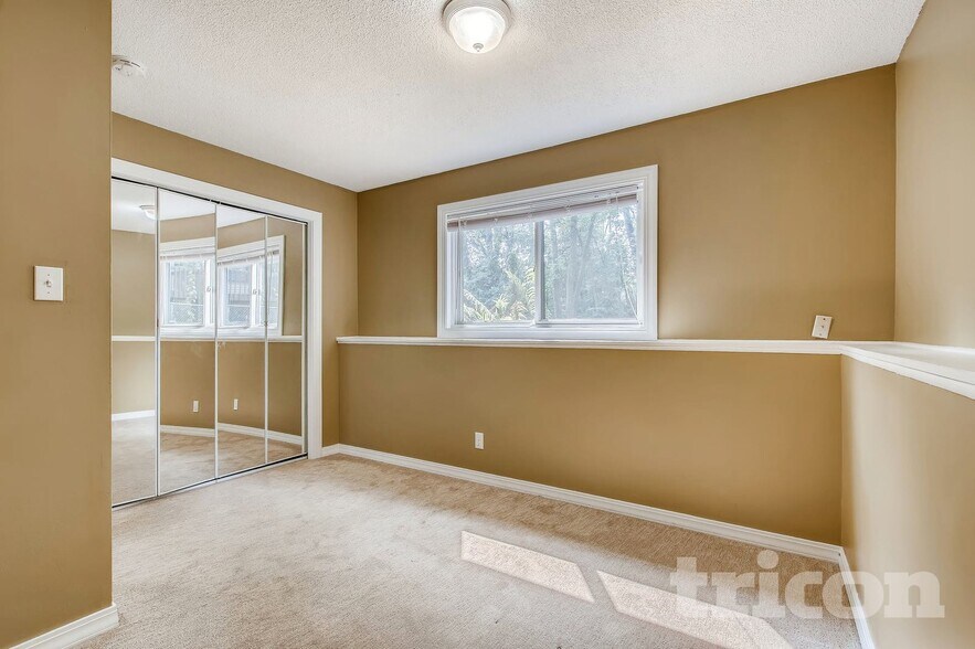 Building Photo - 8641 Emerson Ave N