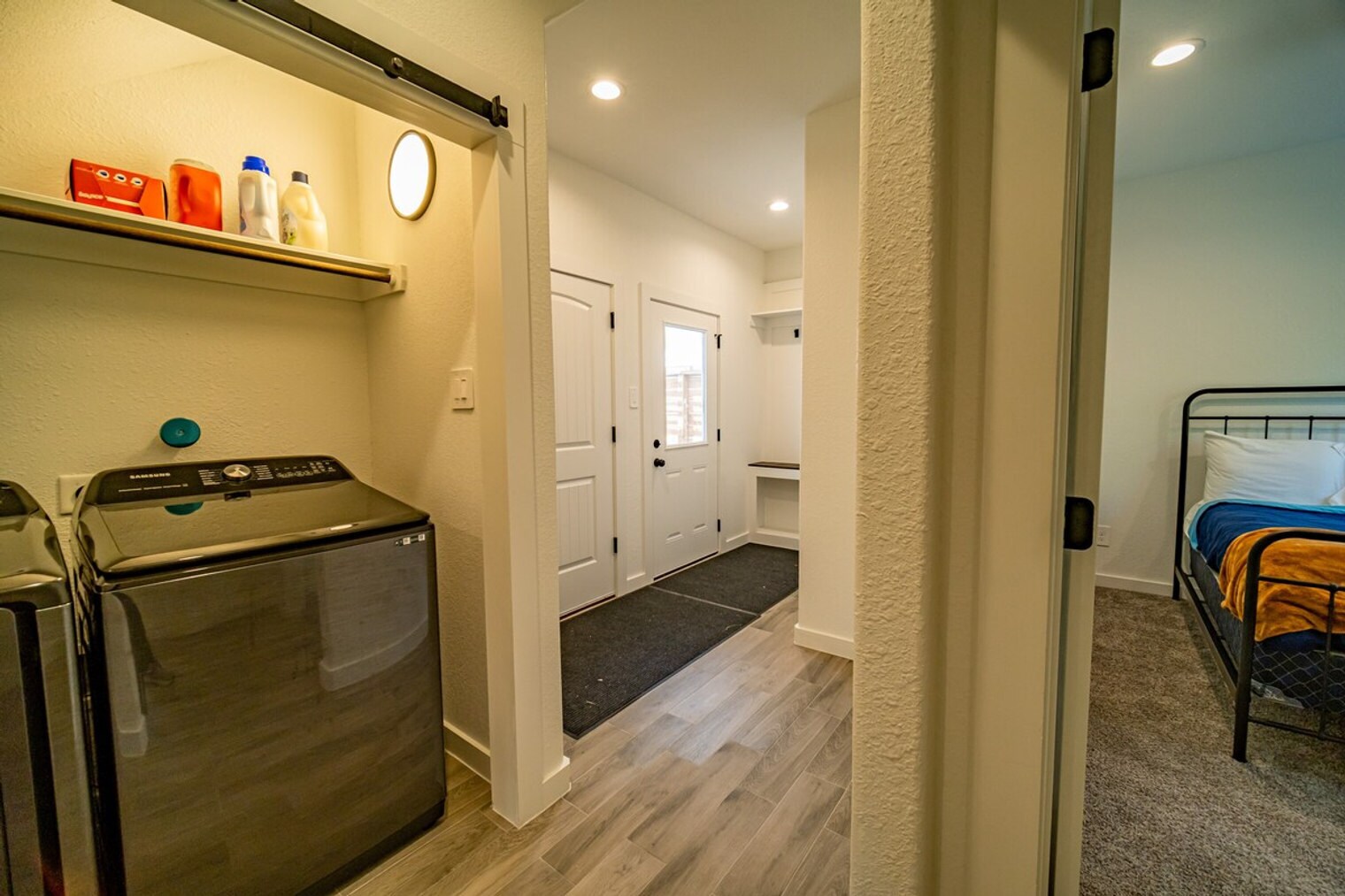 Building Photo - 4706 Idaho St