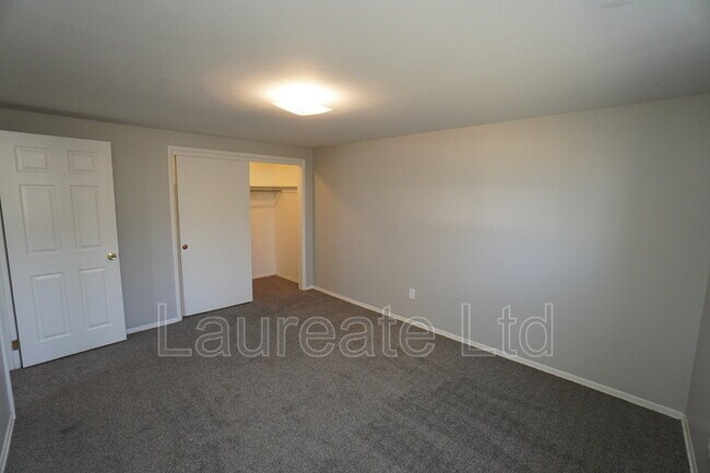 Building Photo - 5985 Yukon St