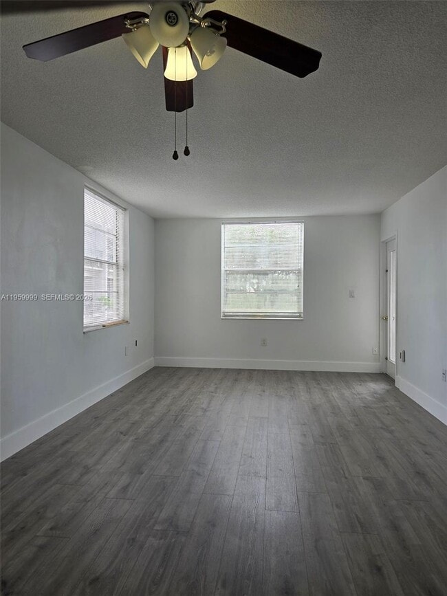 Building Photo - 5755 W 20th Ave