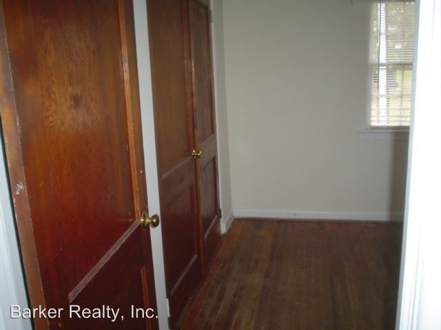 Building Photo - 2 br, 1 bath House - 3805 Lexington Drive