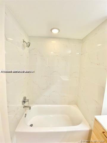 Building Photo - 16385 Biscayne Blvd