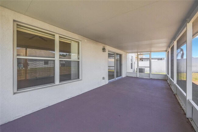 Building Photo - 30435 Annadale Dr