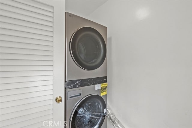 Building Photo - 18621 Bryant St