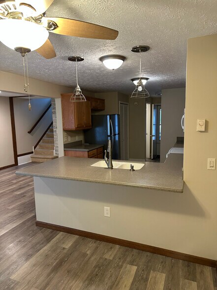 Building Photo - 6308 Forest Park Dr