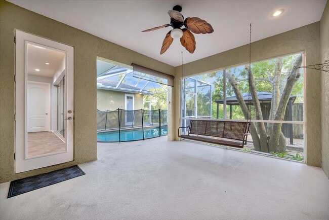 Building Photo - Beautiful 4 bed/ 2.5 bath Rental ~ Sarasota