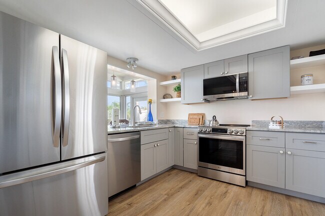Building Photo - 291 N Tessier Dr