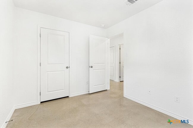 Building Photo - 1226 Lehmann Dr