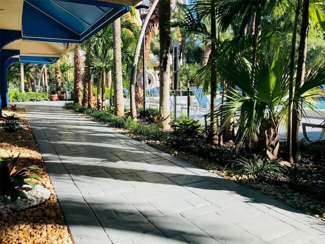 Building Photo - 801 NW 47th Ave