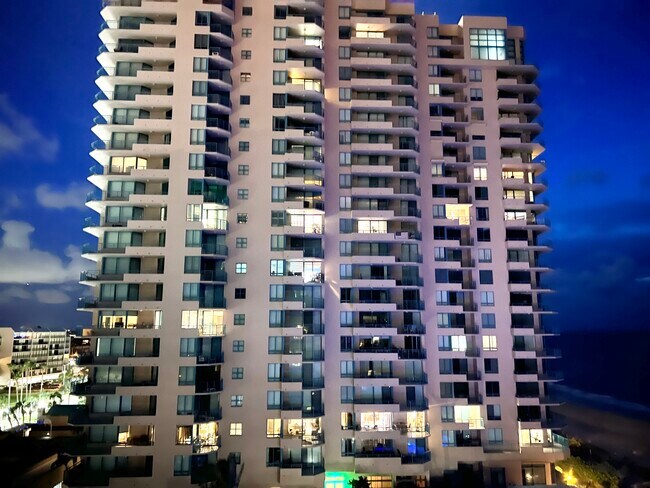 Building Photo - 1520 Gulf Blvd