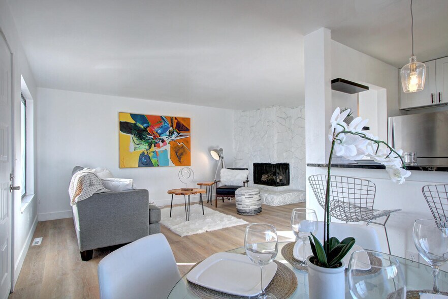 Building Photo - 6911 W 87th Way