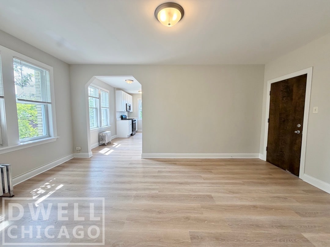 Building Photo - 2610 N Kimball Ave