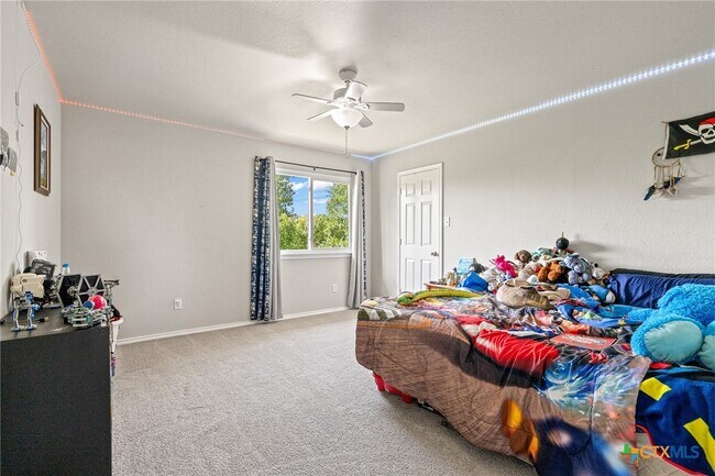Building Photo - 5806 Chuckwagon Cir