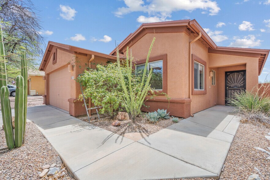 Building Photo - 8778 S Desert Valley Way