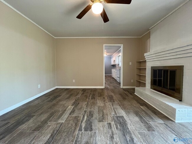 Building Photo - 803 Corsbie St NW