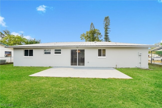 Building Photo - 19 Kingsman Cir