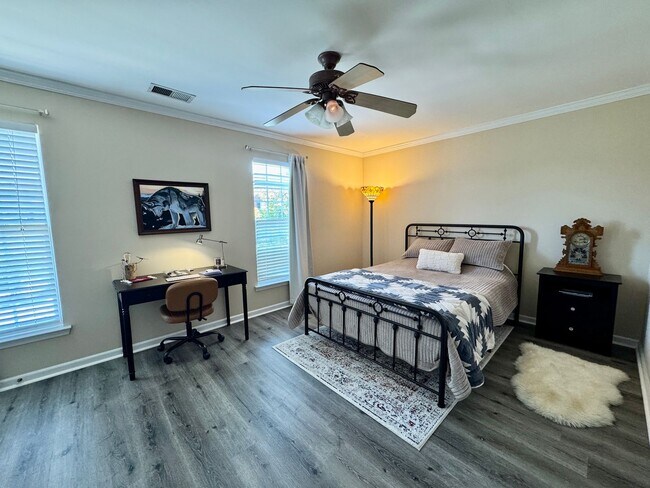 Building Photo - Beautiful townhome in Ballantyne!!!
