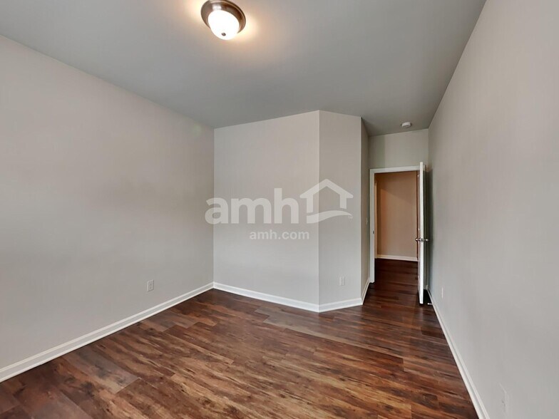Building Photo - 3876 Woodoats Cir