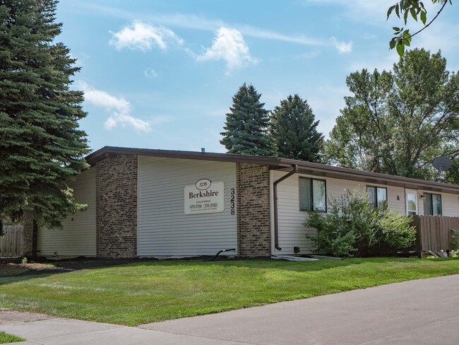 Fargo, ND Berkshire Apartments | Exterior - Berkshire