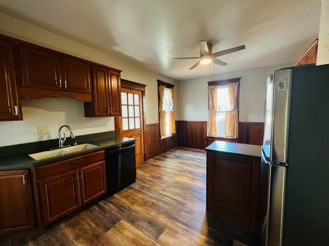 Building Photo - 4848 Poppleton Ave