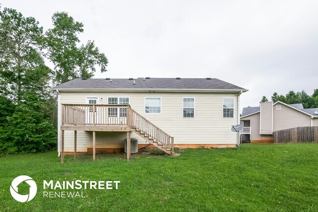 Building Photo - 38 Kings Crossing Way